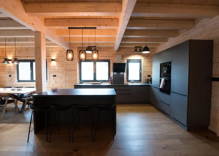 Lomnica Vysoke Tatry * Vel'ka Lomnica